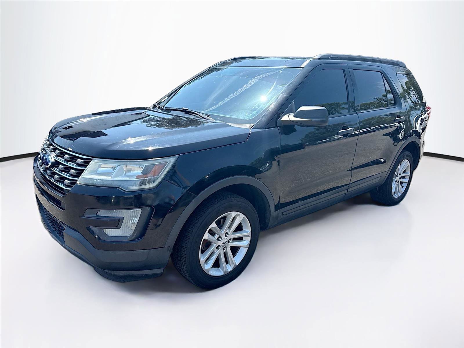 Used 2016 Ford Explorer 4WD image 1