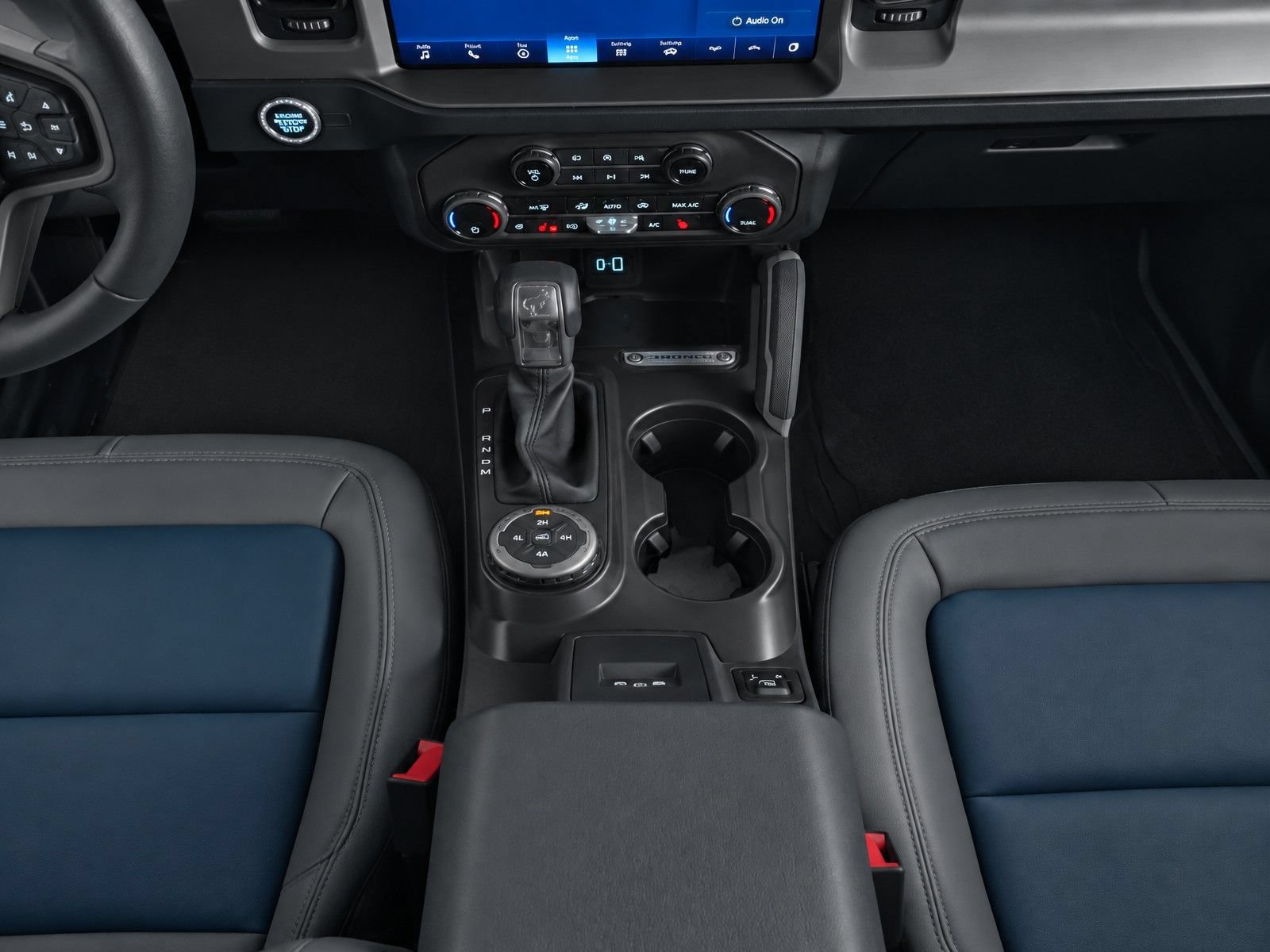 Used 2023 Ford Bronco Outer Banks w/ Sasquatch Package AWD/4WD image 14