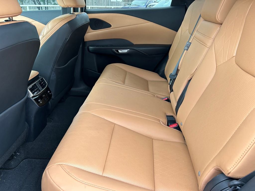 Used 2024 Lexus RX 350 Premium Plus w/ Convenience Package FWD image 15