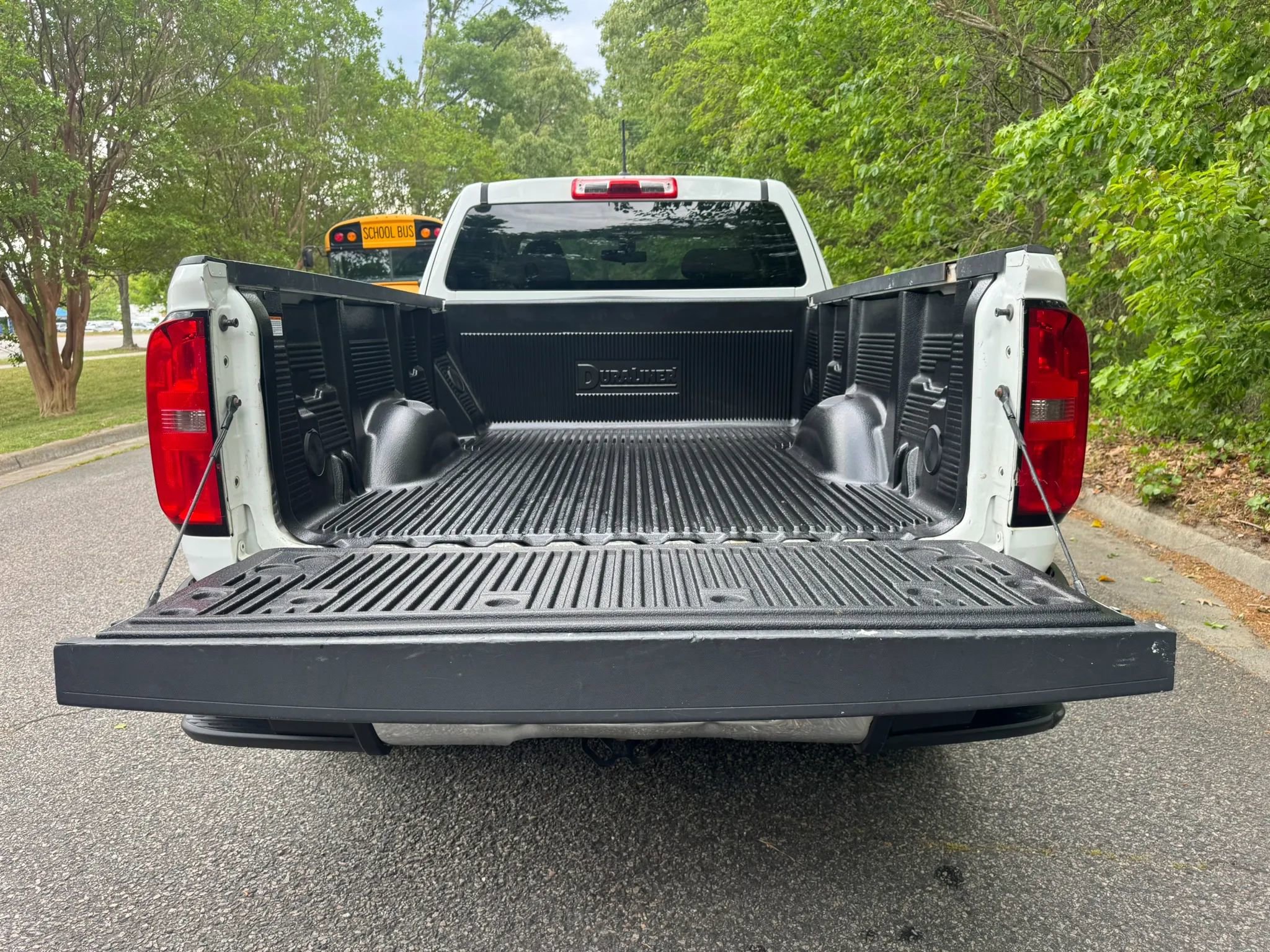 Used 2019 Chevrolet Colorado W/T RWD image 6