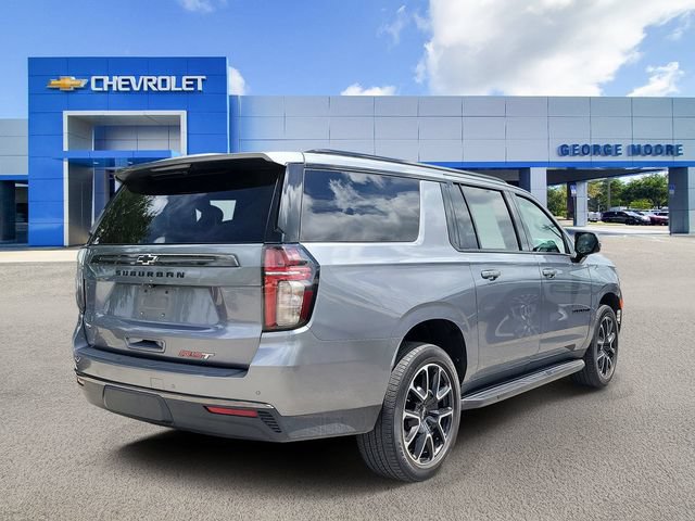 Certified 2022 Chevrolet Suburban RST w/ Luxury Package RWD image 4