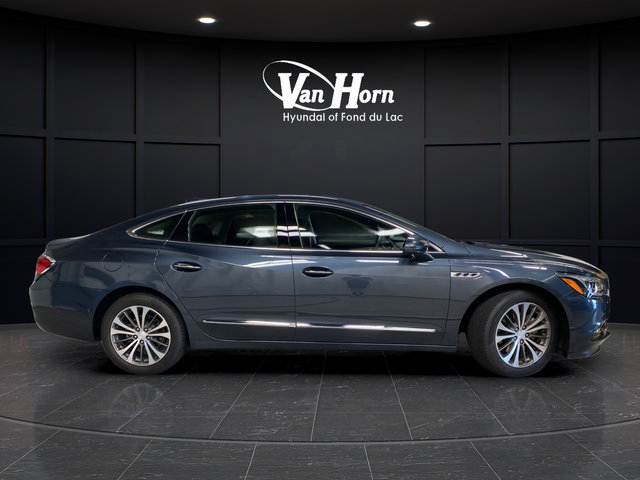 Used 2019 Buick LaCrosse Essence FWD image 8