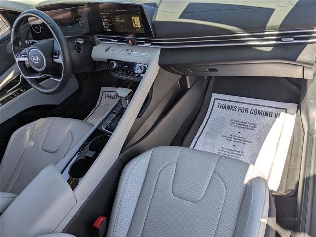 Used 2023 Hyundai Elantra Limited FWD image 20