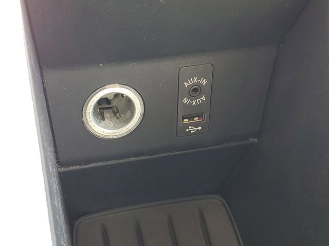 Used 2015 BMW i3 w/ Range Extender image 27