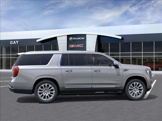 New 2026 GMC Yukon XL Denali w/ Denali Reserve Package AWD/4WD image 5