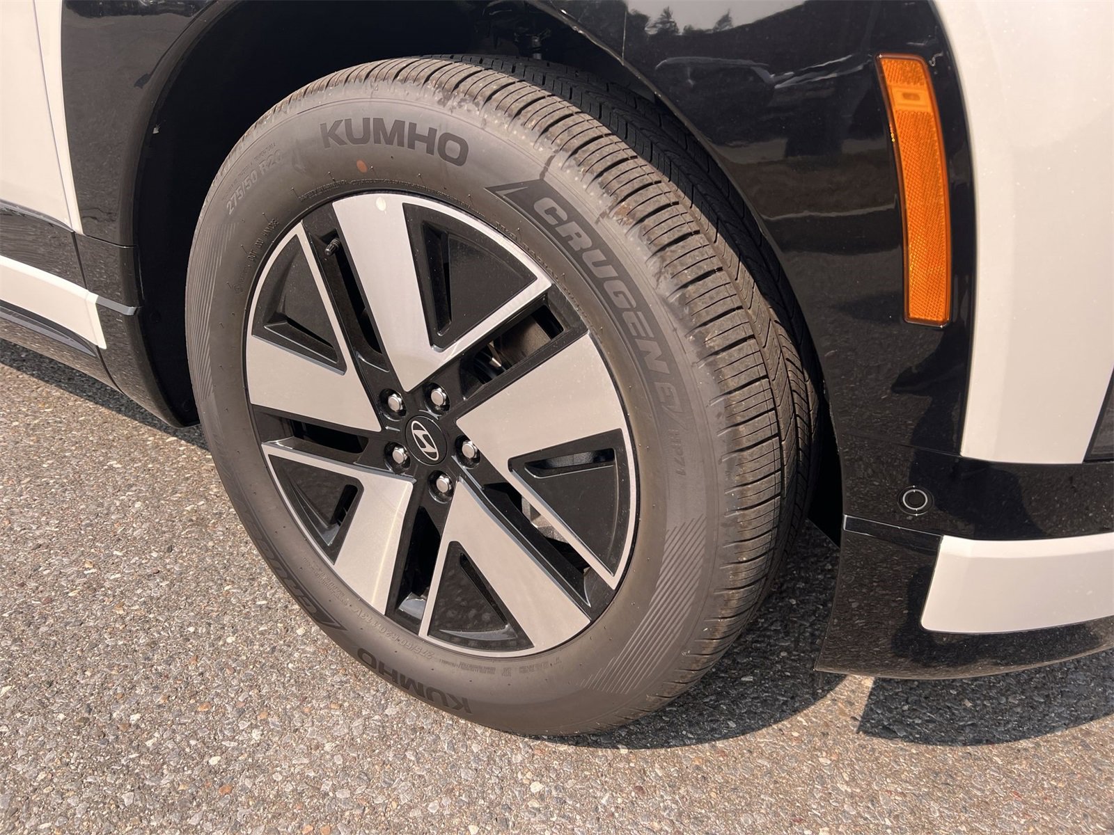 New 2026 Hyundai Ioniq 9 SEL image 16