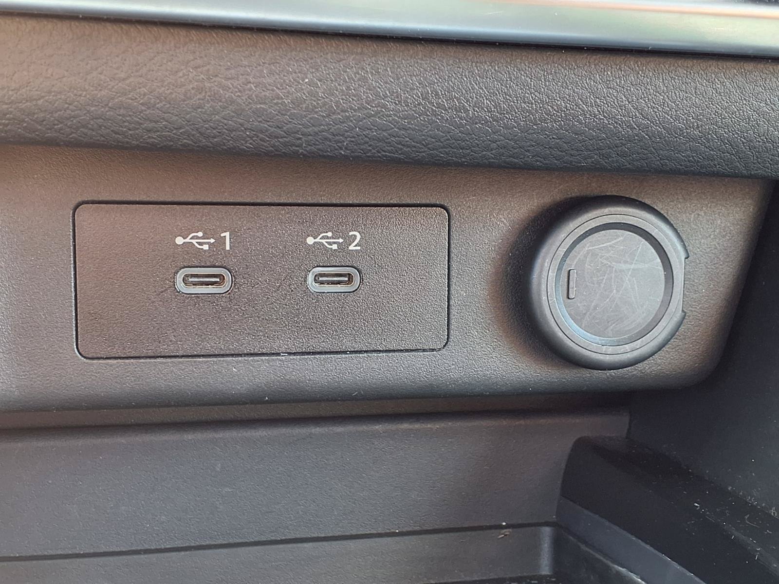 Used 2024 Nissan Rogue S AWD/4WD image 5