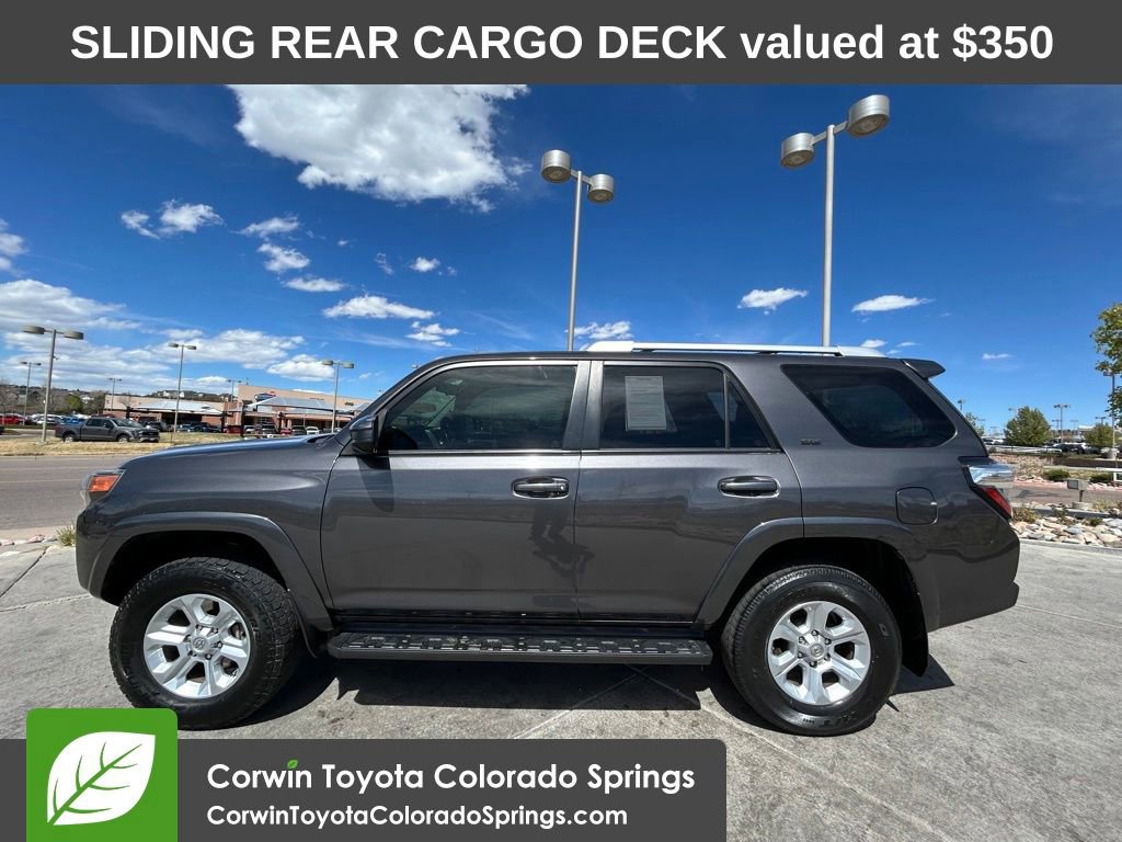 Used 2017 Toyota 4Runner SR5 AWD/4WD image 5