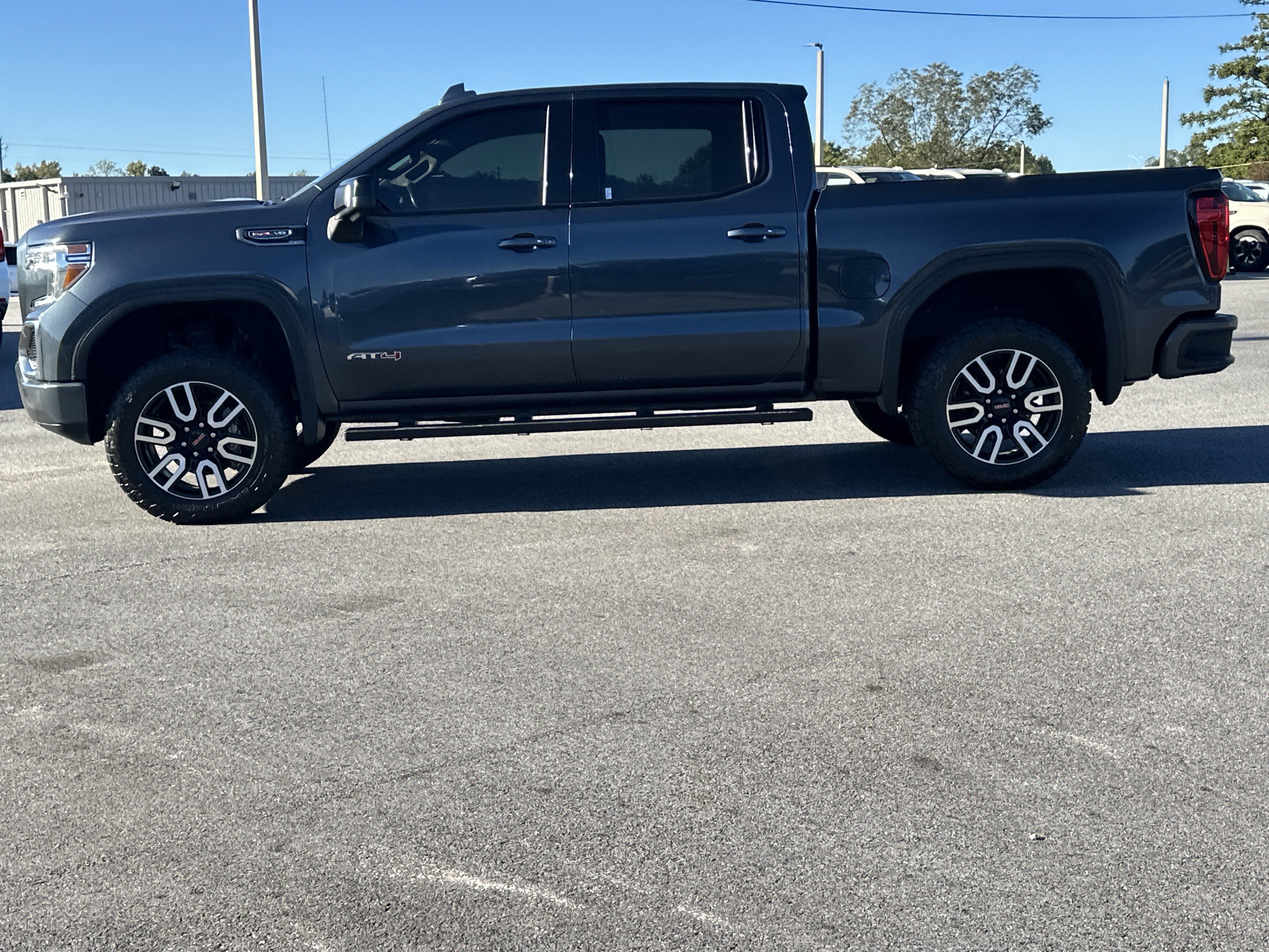 Certified 2021 GMC Sierra 1500 AT4 AWD/4WD image 9