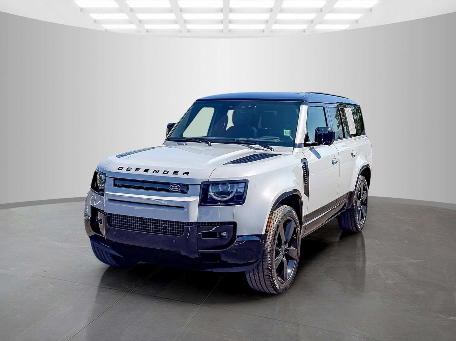 New 2026 Land Rover Defender 130 X-Dynamic SE AWD/4WD image 1