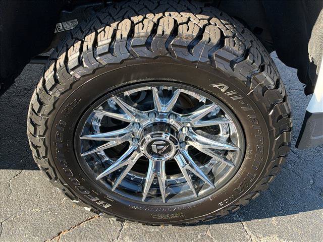 Used 2017 GMC Sierra 3500 Denali w/ Duramax Plus Package AWD/4WD image 34