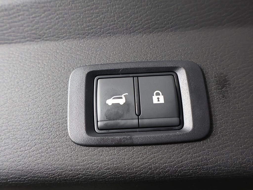 New 2026 Mitsubishi Outlander SE image 23