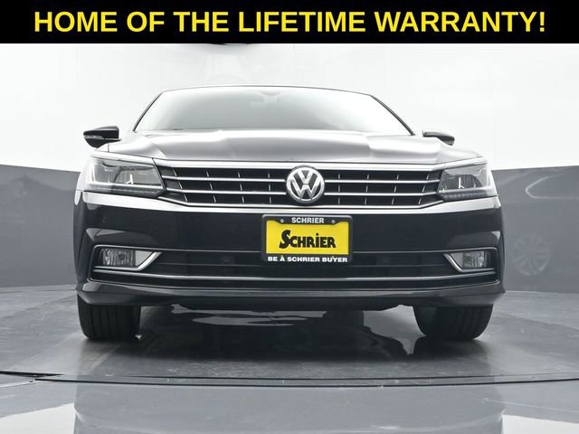 Used 2017 Volkswagen Passat 1.8T SEL Premium image 55