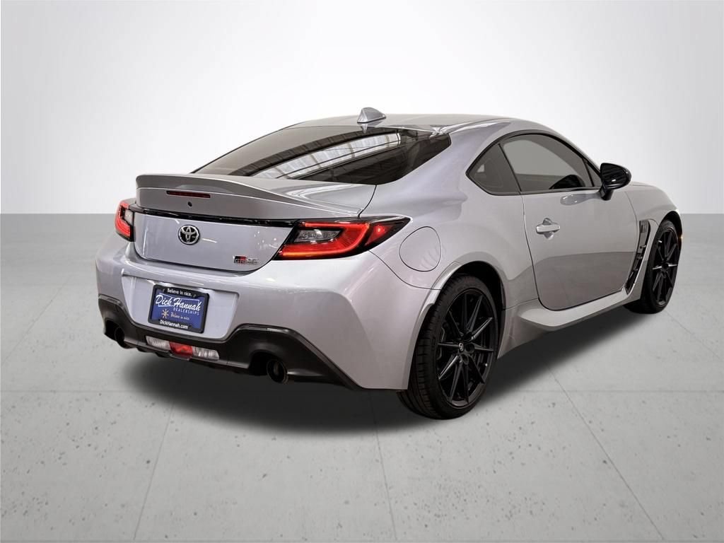 Used 2023 Toyota GR86 Premium RWD image 10