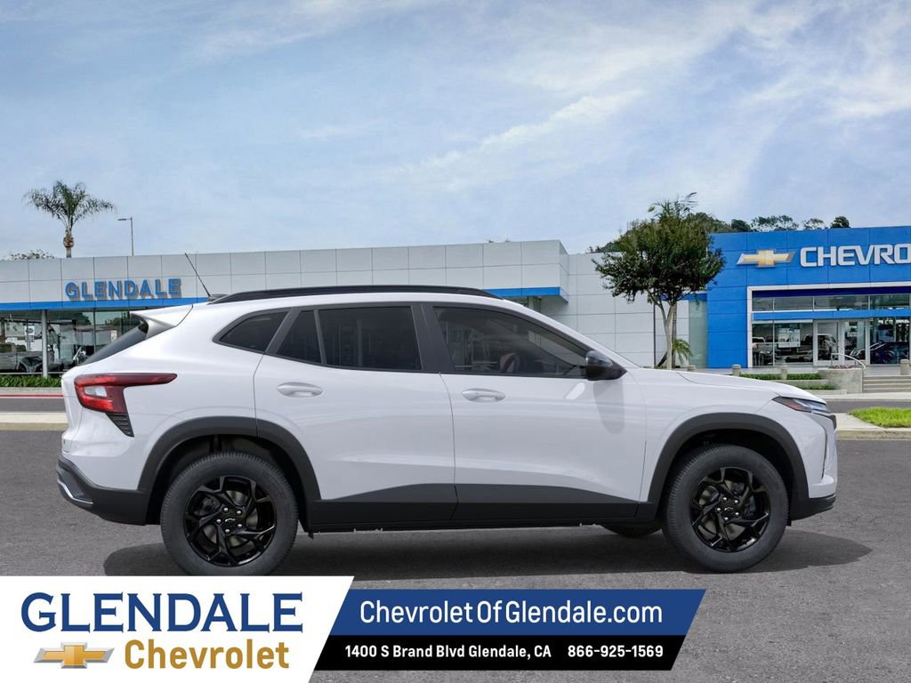 New 2026 Chevrolet Trax LT w/ Driver Confidence Package image 5