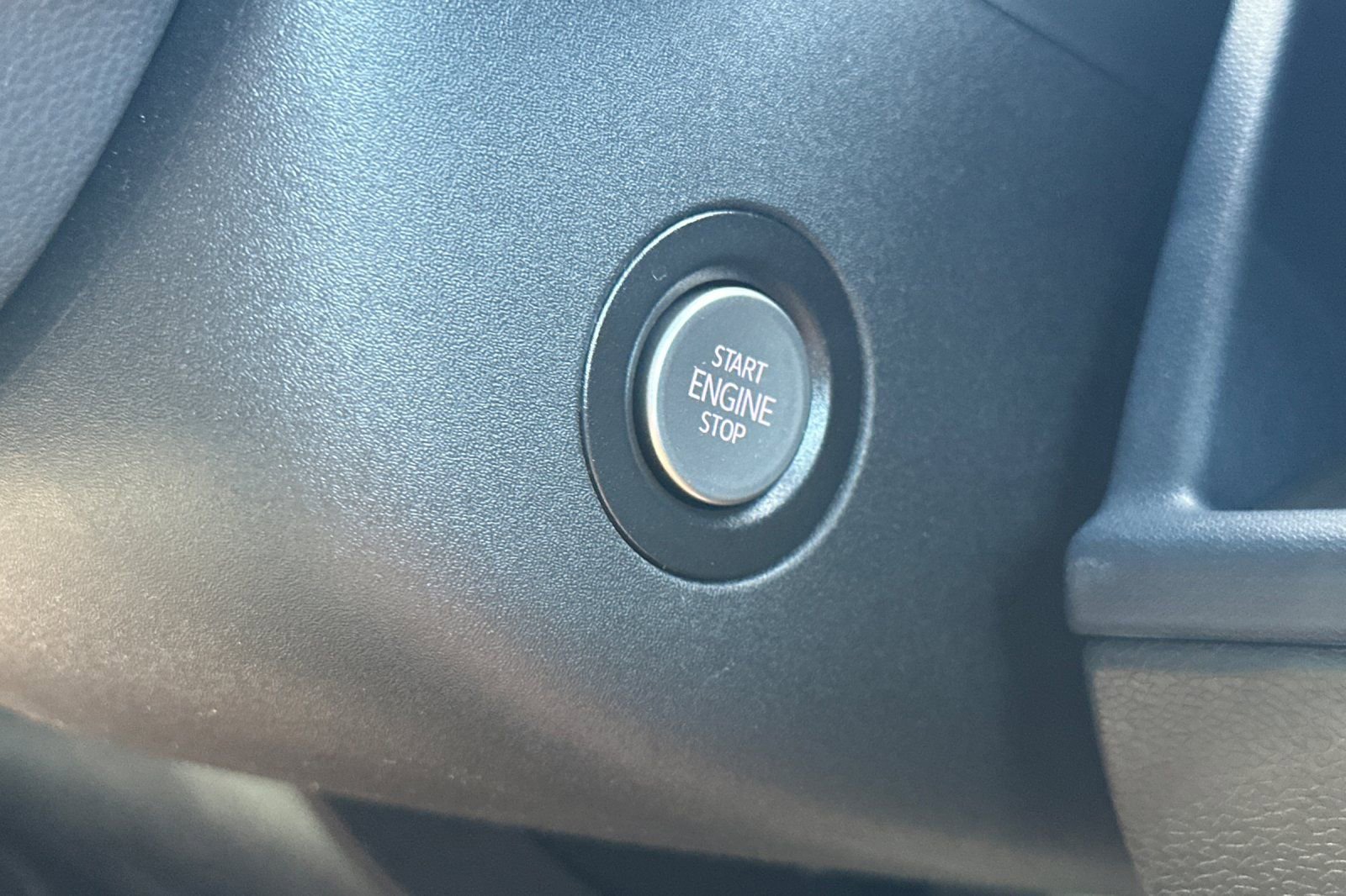 New 2025 Volkswagen ID. Buzz Pro S Plus image 23