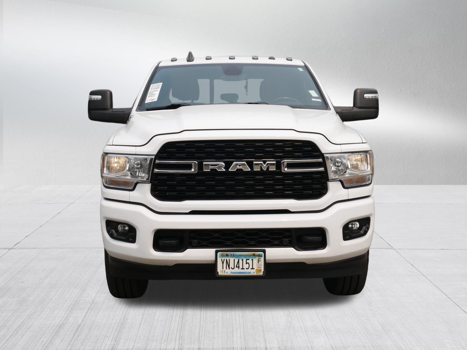 Used 2023 RAM 3500 Big Horn w/ Level B Equipment Group AWD/4WD image 2
