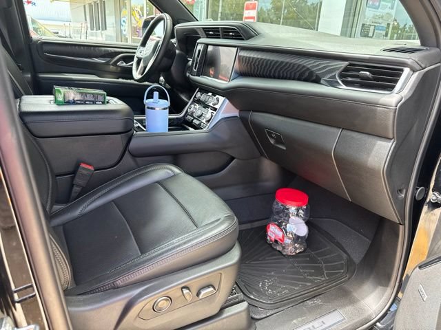 Used 2024 GMC Yukon Denali RWD image 14