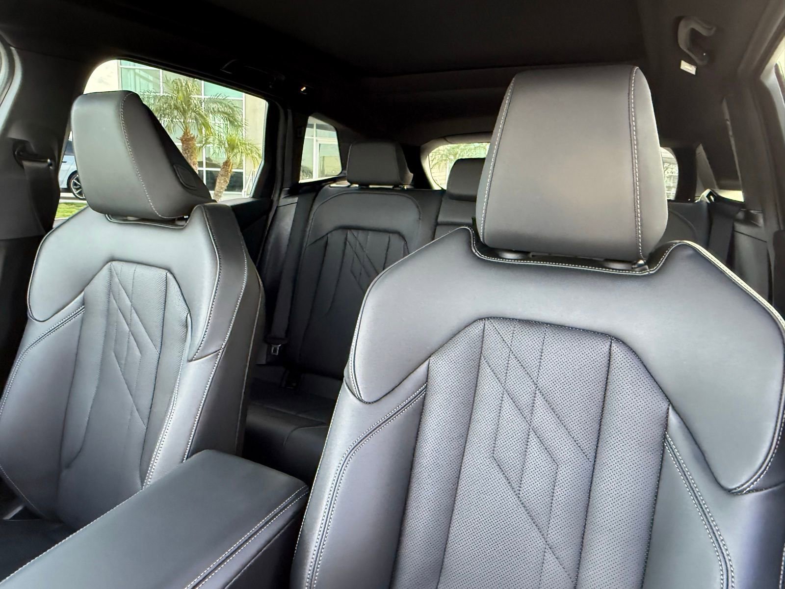 Used 2025 BMW X3 xDrive30i w/ Premium Package image 24