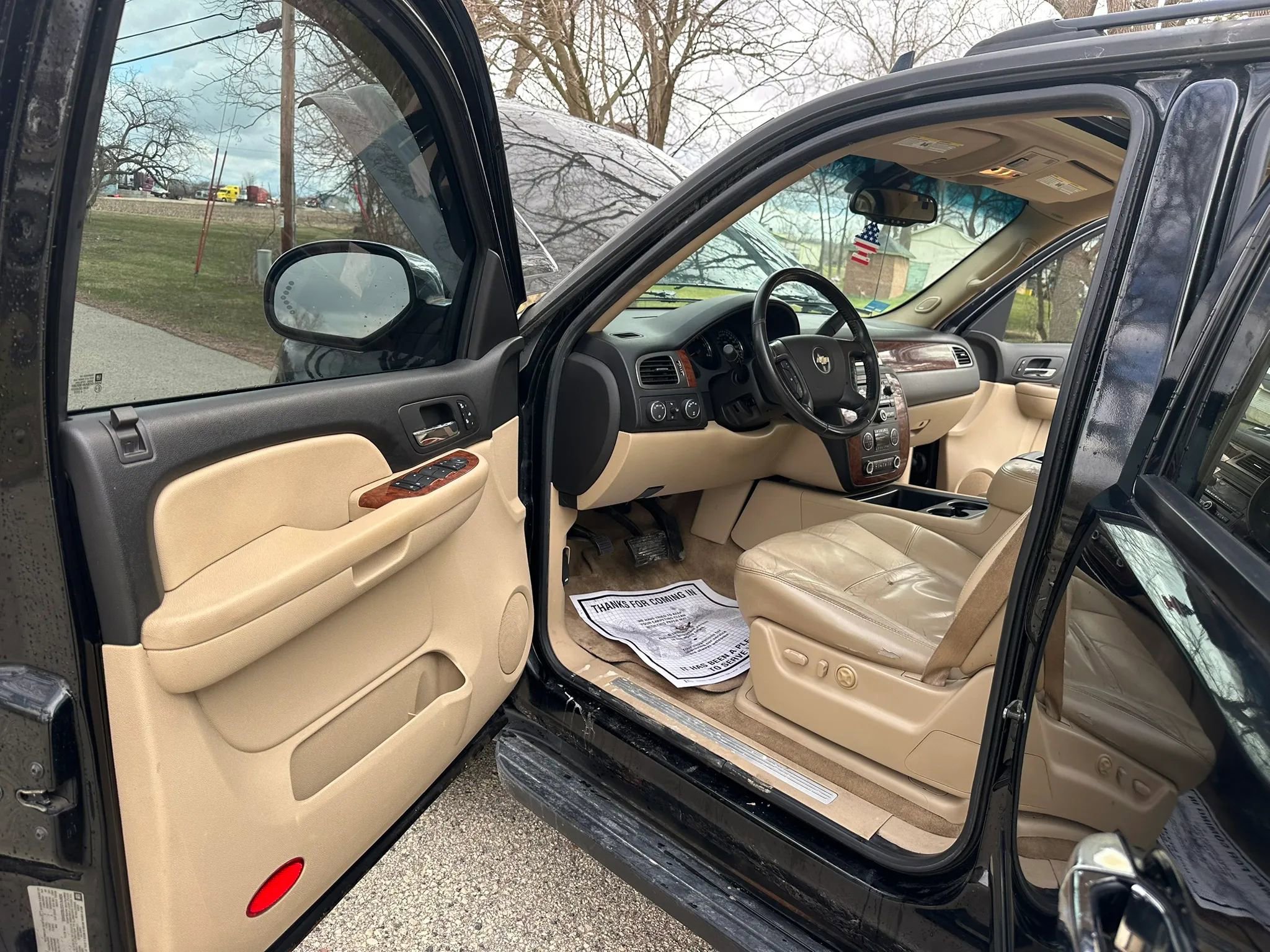 Used 2007 Chevrolet Avalanche LTZ w/ LTZ Preferred Equipment Group AWD/4WD image 9