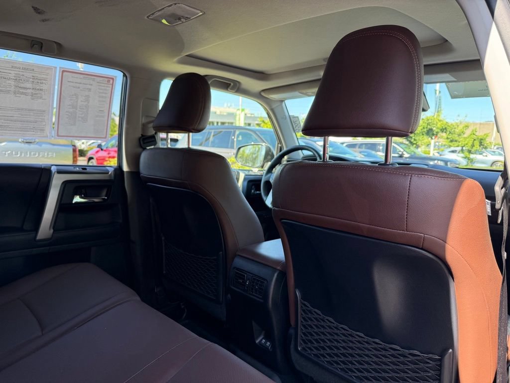 Certified 2022 Toyota 4Runner Limited AWD/4WD image 19