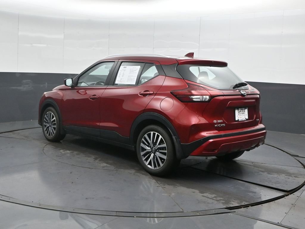Used 2023 Nissan Kicks SV FWD image 8