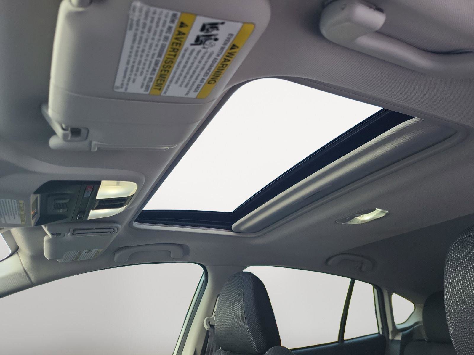 Used 2022 Subaru Impreza Premium image 18