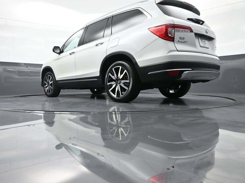 Certified 2022 Honda Pilot Touring image 36