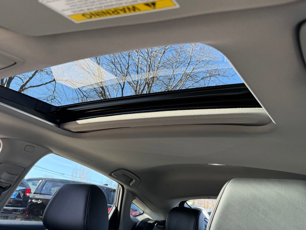 Certified 2025 Acura Integra Base image 27