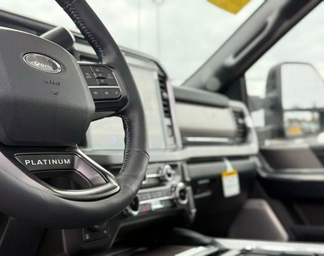New 2026 Ford F350 Platinum w/ Tremor Off-Road Package image 17
