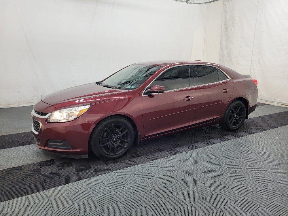Used 2015 Chevrolet Malibu LT w/ Power Convenience Package FWD image 2