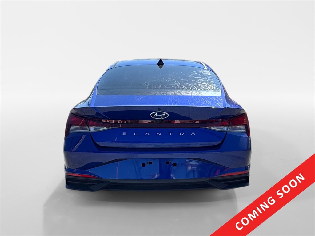 Used 2022 Hyundai Elantra SEL image 6