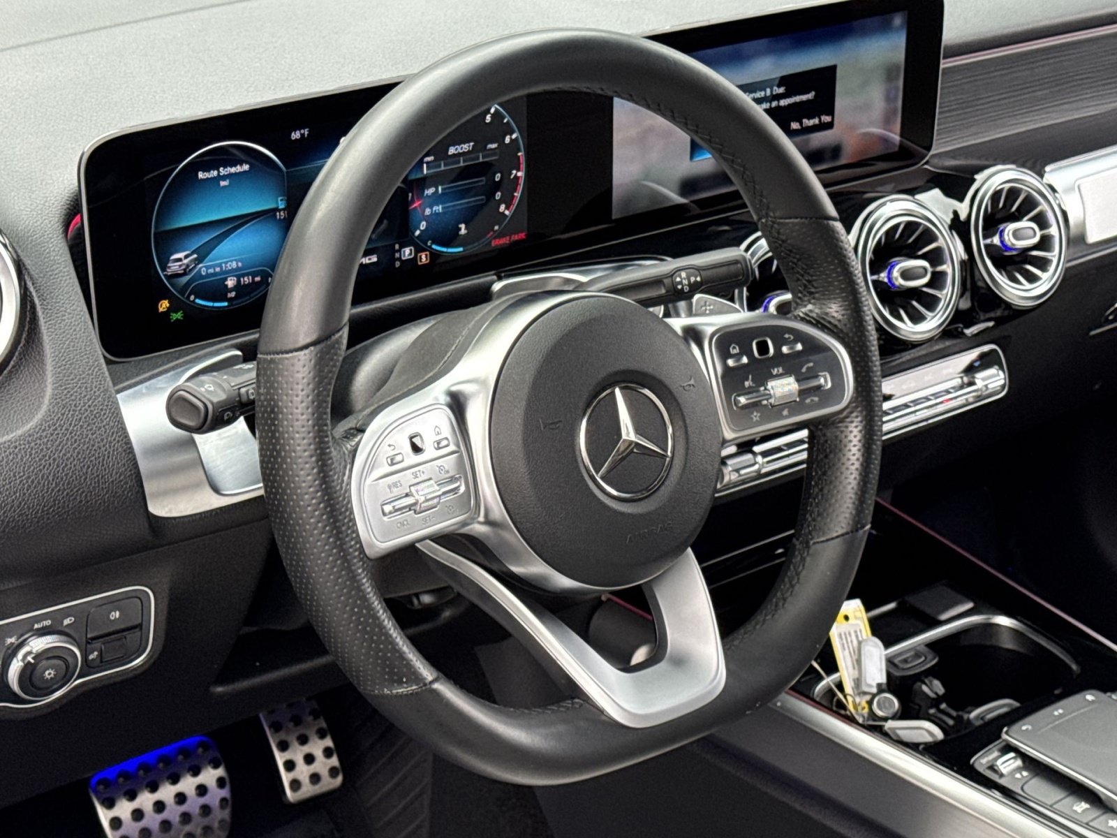 Used 2021 Mercedes-Benz GLB 35 AMG 4MATIC w/ Multimedia Package image 21