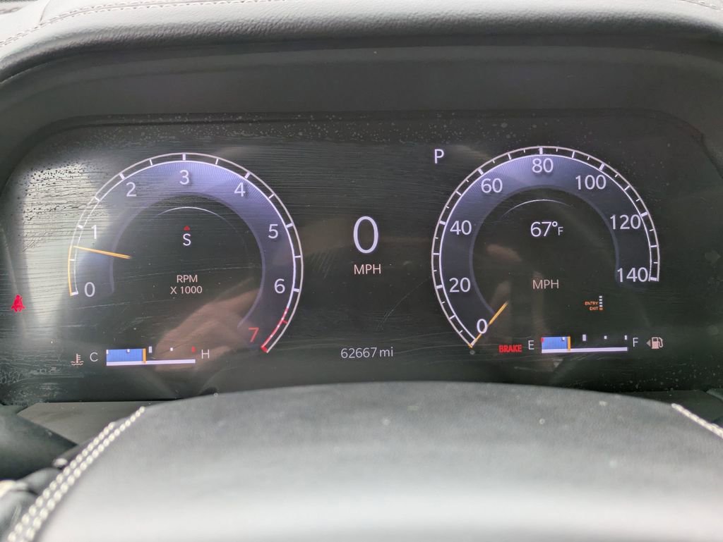 Certified 2022 Jeep Grand Cherokee Overland w/ Luxury Tech Group IV image 17