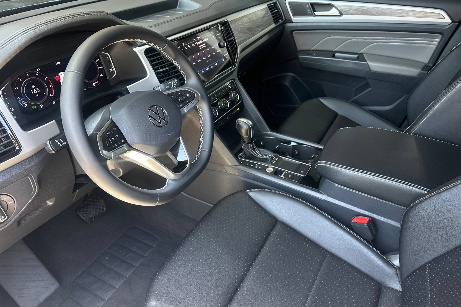 Used 2023 Volkswagen Atlas Cross Sport SE FWD image 10
