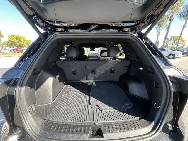 Used 2025 Chevrolet Equinox RS w/ Convenience Package III image 25