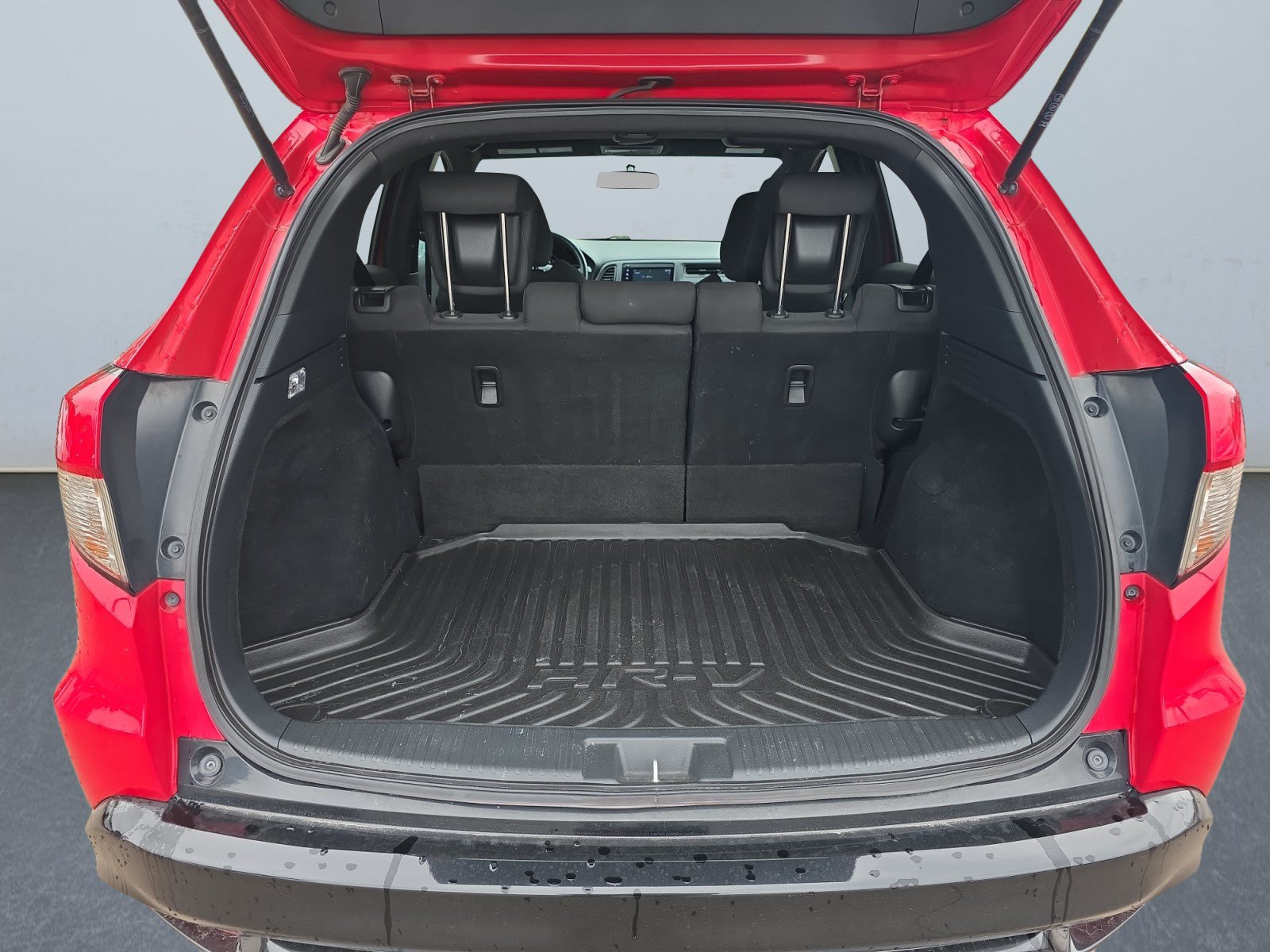 Used 2022 Honda HR-V Sport image 16