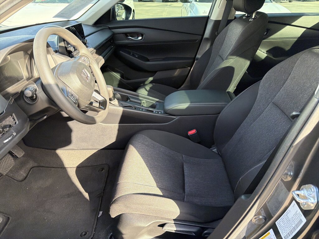 Certified 2025 Honda Accord LX image 8
