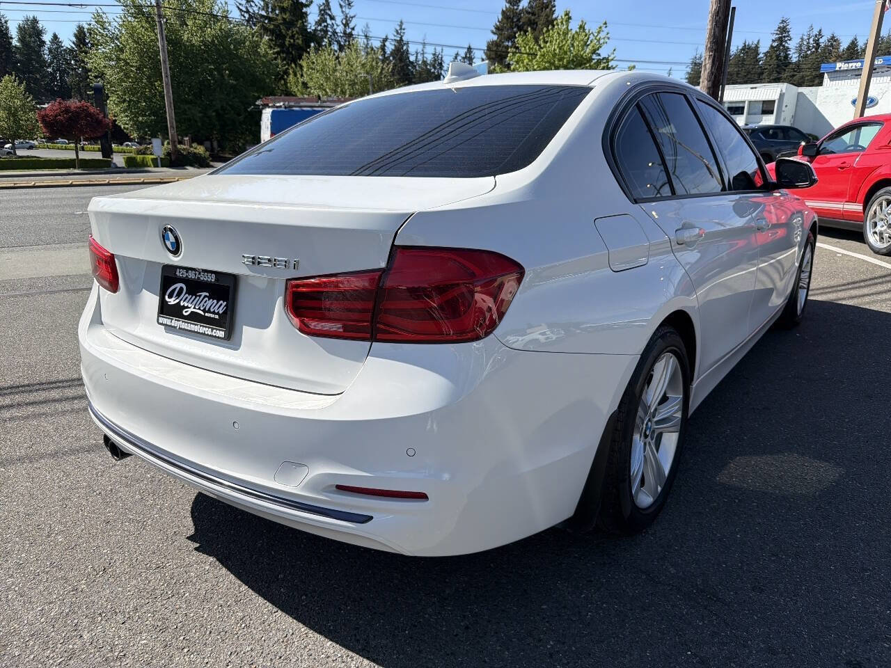 Used 2016 BMW 328i Sedan RWD image 6