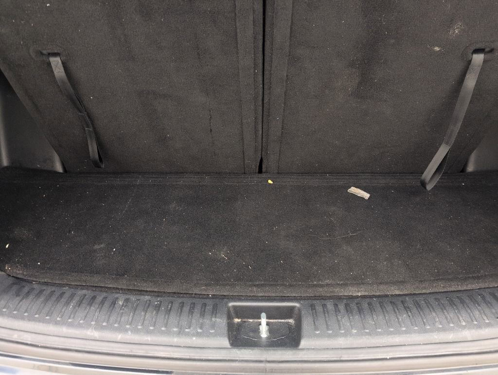 Used 2020 Kia Sorento LX FWD image 31