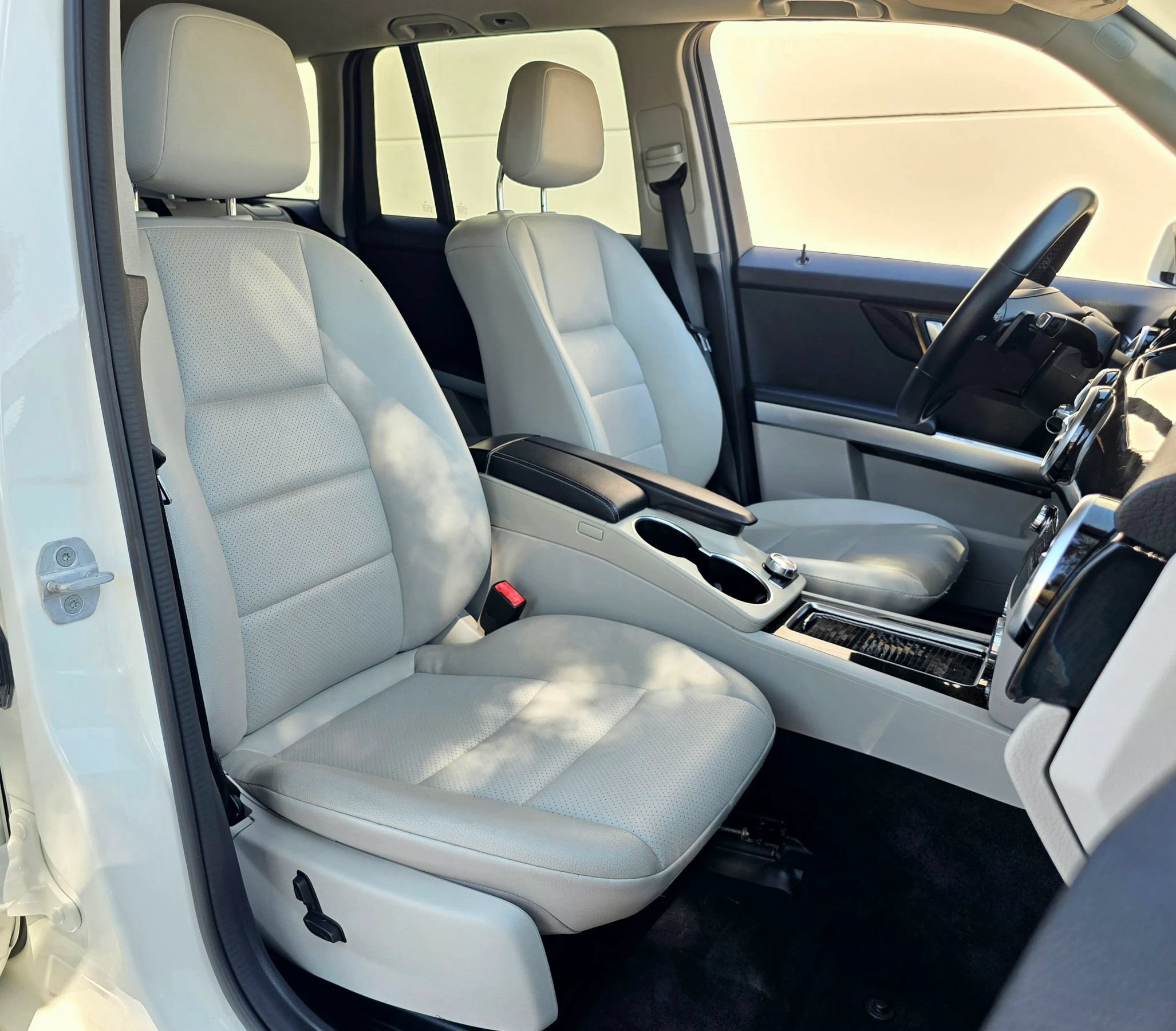 Used 2014 Mercedes-Benz GLK 350 2WD image 20