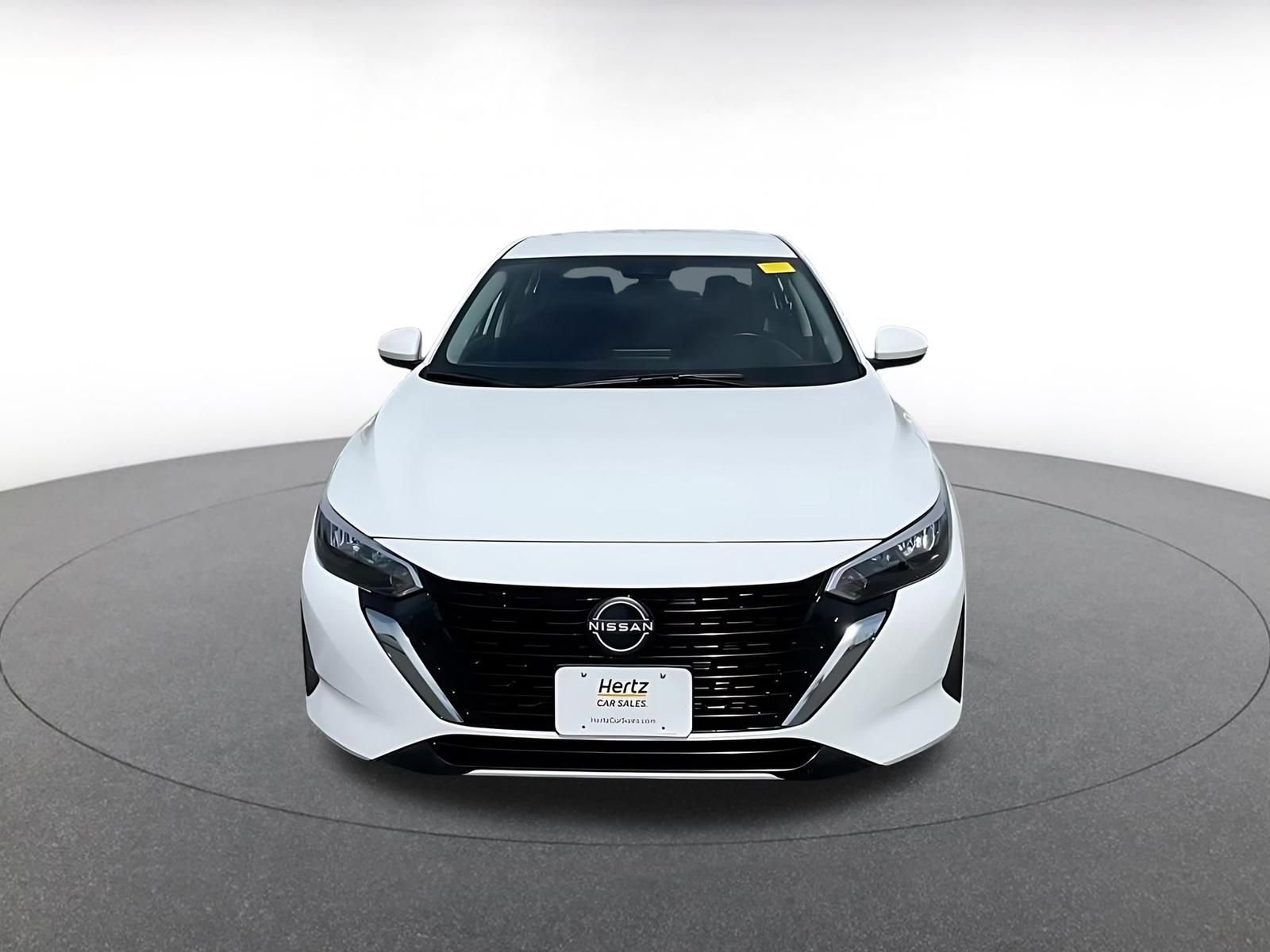 Used 2025 Nissan Sentra S image 4