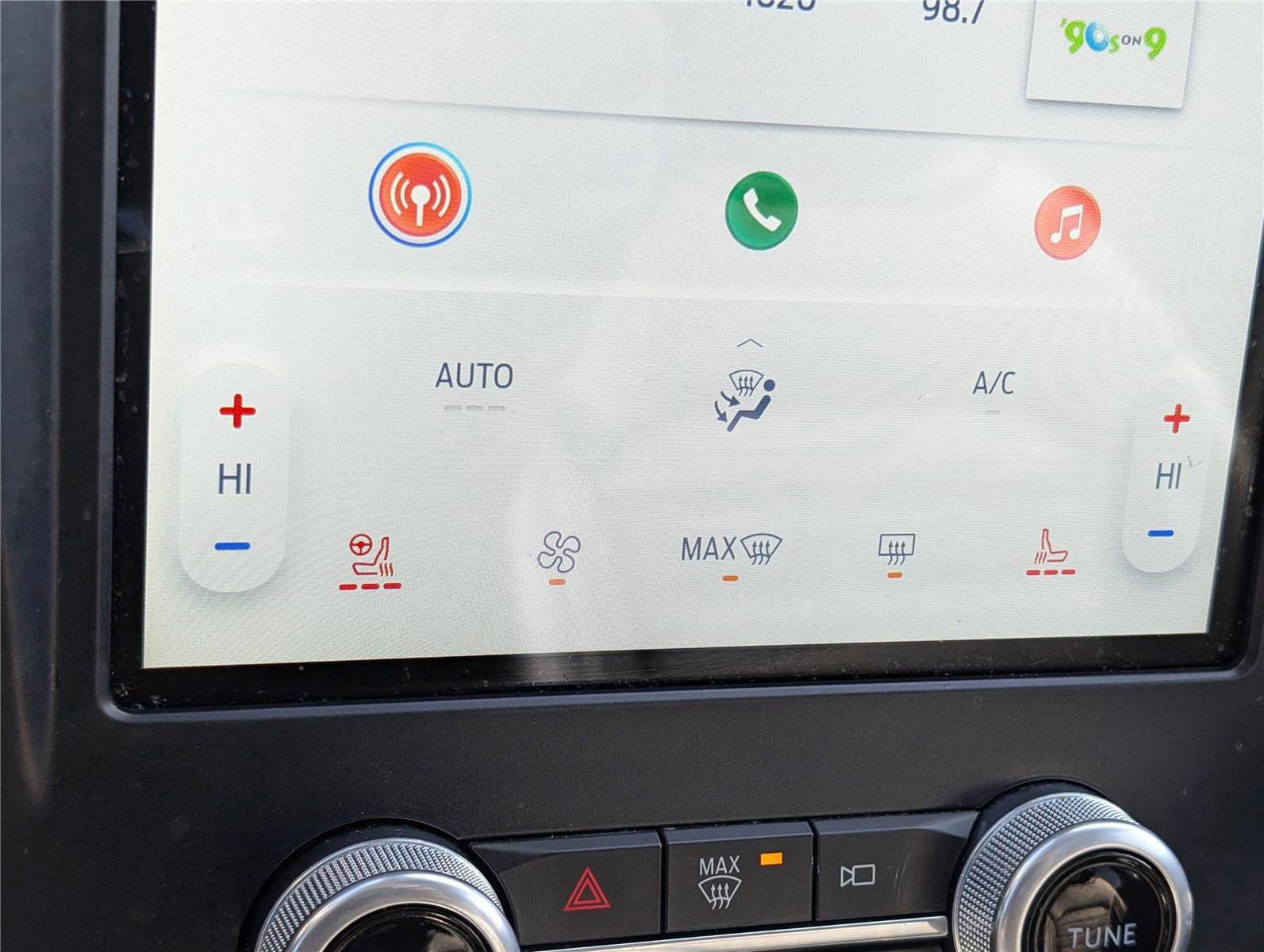 Used 2022 Ford Edge SEL w/ Convenience Package image 28