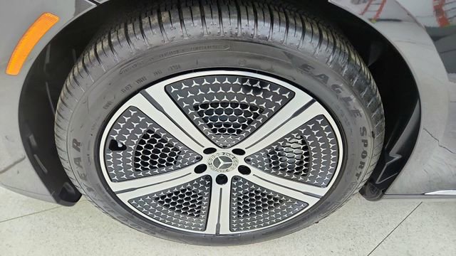 Used 2023 Mercedes-Benz EQS 450+ Sedan image 58