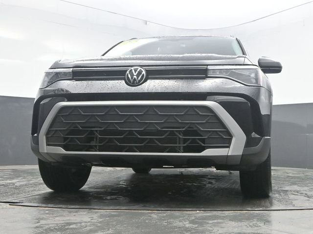 Used 2025 Volkswagen Taos S image 34