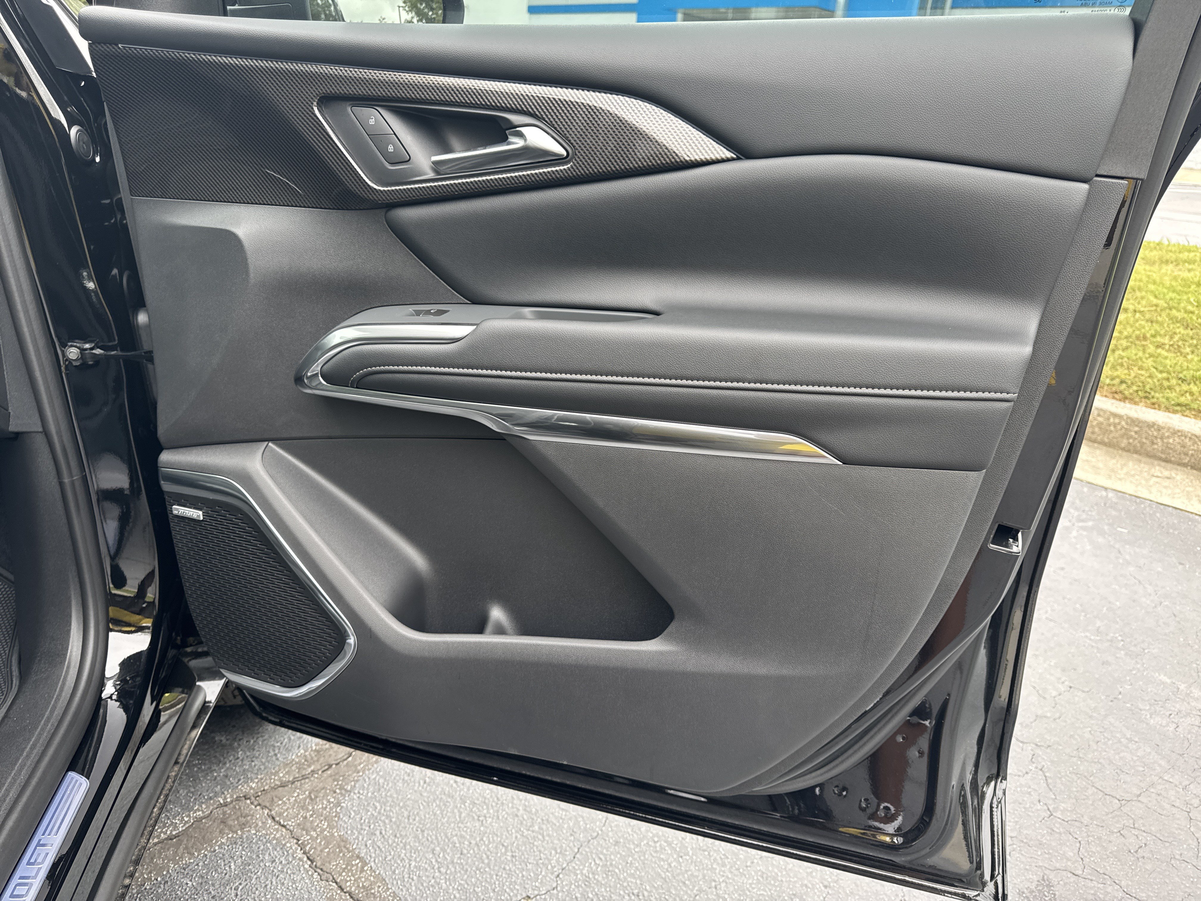 New 2026 Chevrolet Traverse High Country FWD image 14