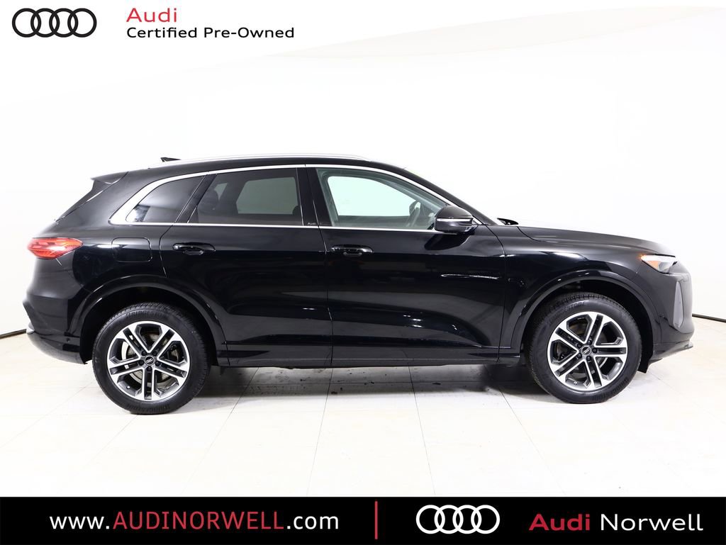 Certified 2025 Audi Q5 Premium Plus w/ Premium Plus image 19