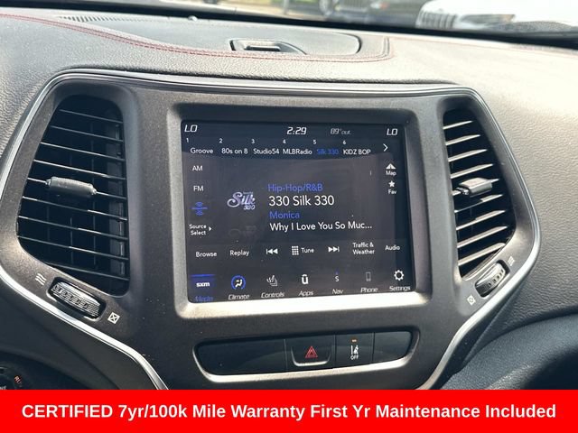 Used 2022 Jeep Cherokee Trailhawk w/ Sun, Sound & Nav Group AWD/4WD image 19