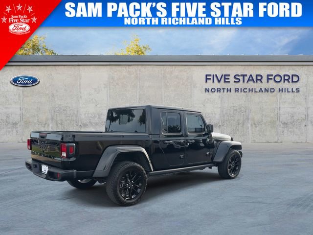 Used 2025 Jeep Gladiator Sport AWD/4WD image 9