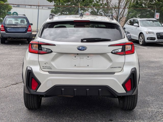 Used 2024 Subaru Crosstrek 2.0i Premium AWD/4WD image 6